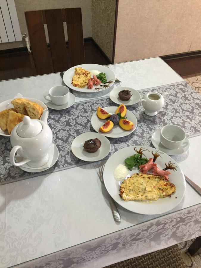 בוקורו Uzbegim Family Guest House מראה חיצוני תמונה