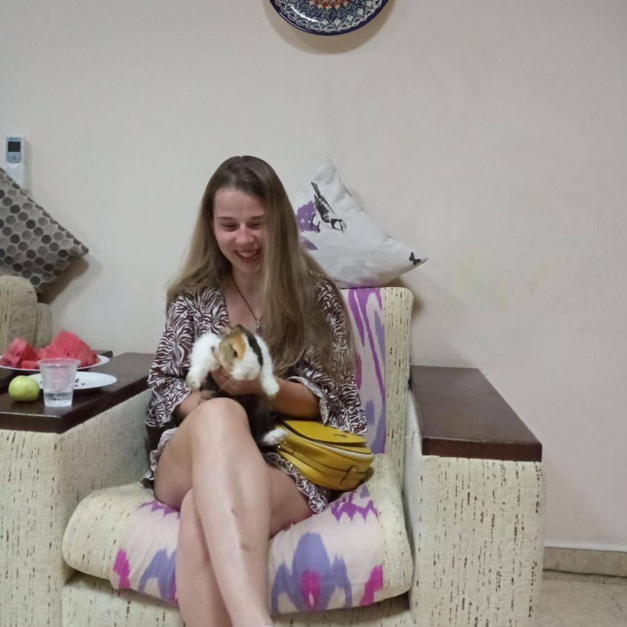 בוקורו Uzbegim Family Guest House מראה חיצוני תמונה