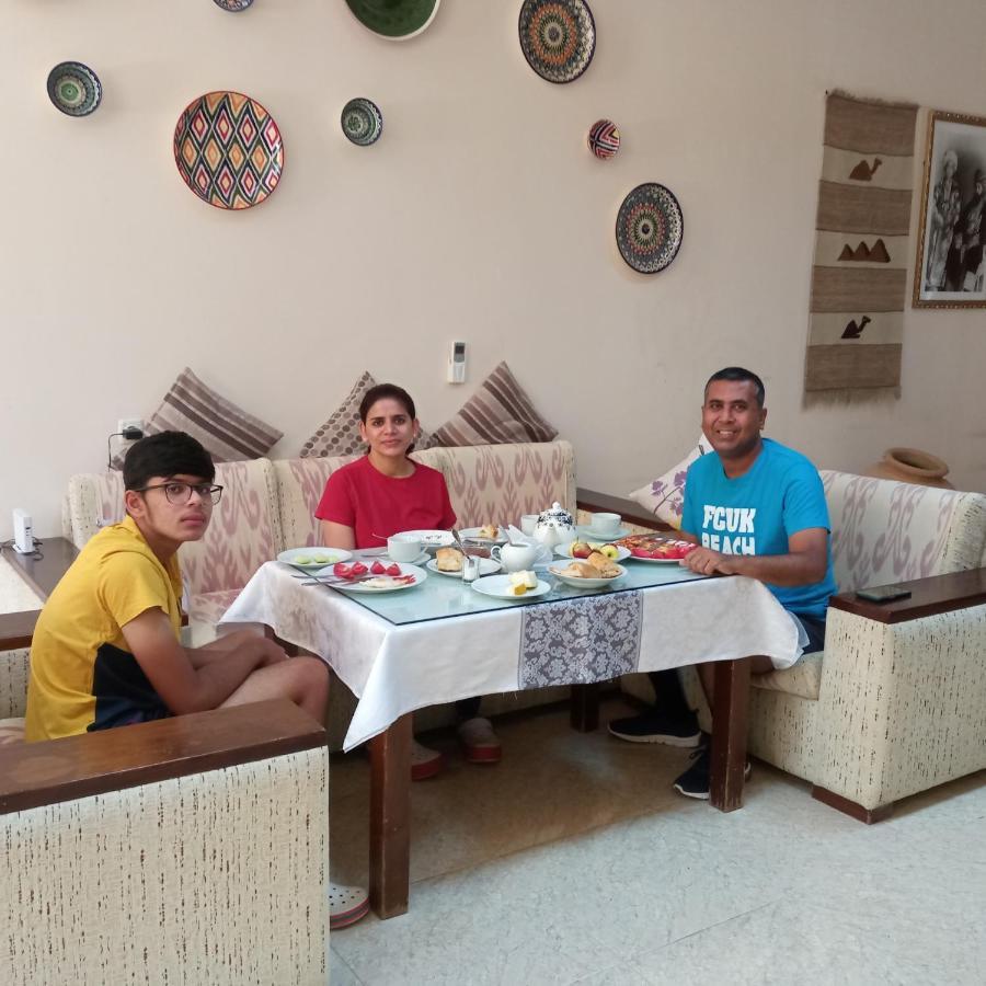 בוקורו Uzbegim Family Guest House מראה חיצוני תמונה