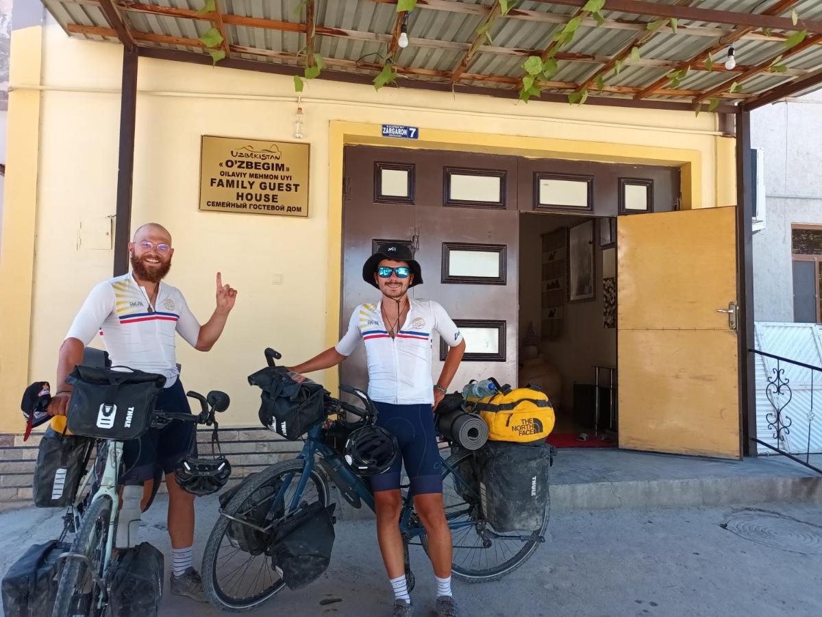 בוקורו Uzbegim Family Guest House מראה חיצוני תמונה