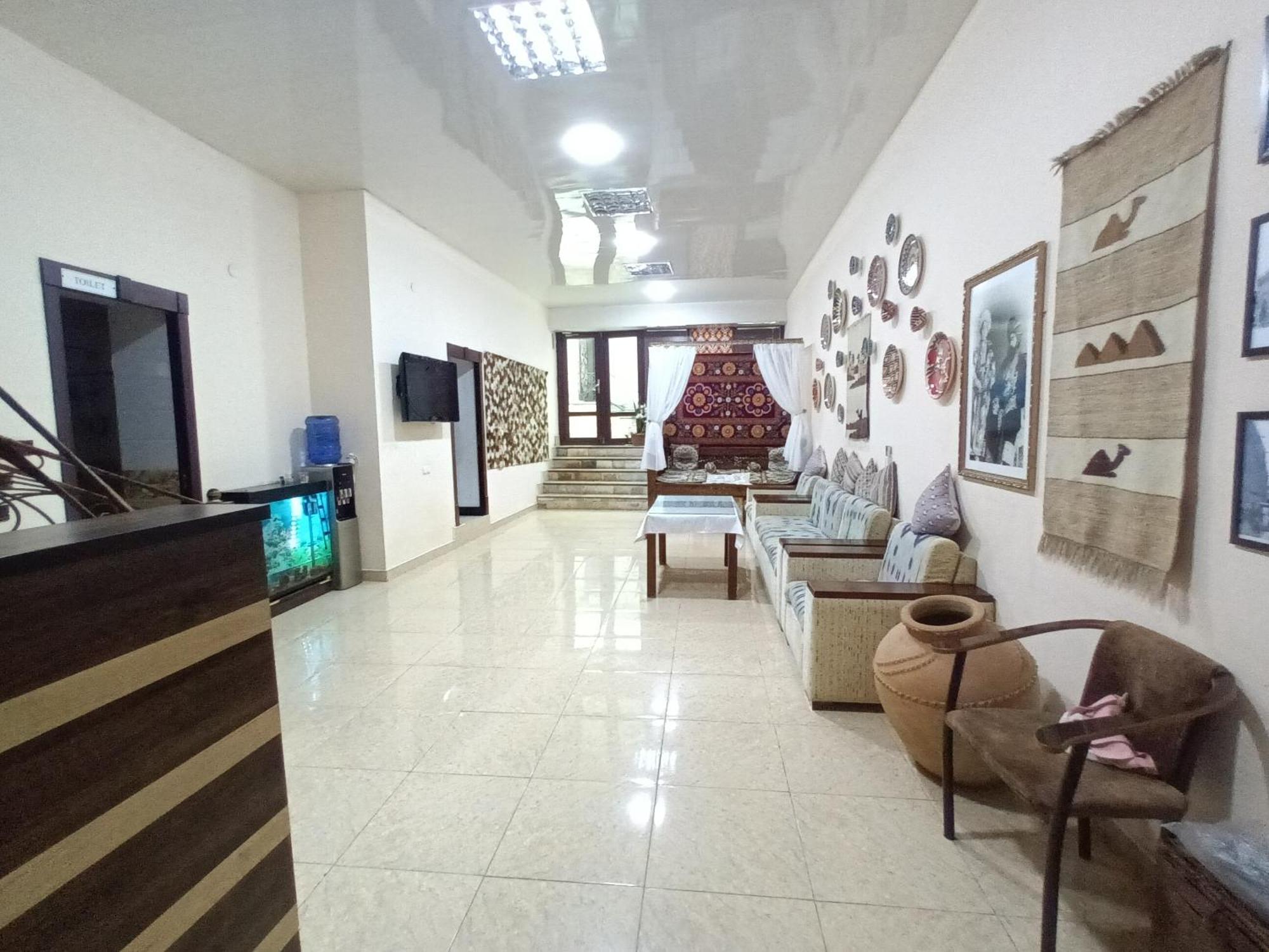 בוקורו Uzbegim Family Guest House מראה חיצוני תמונה