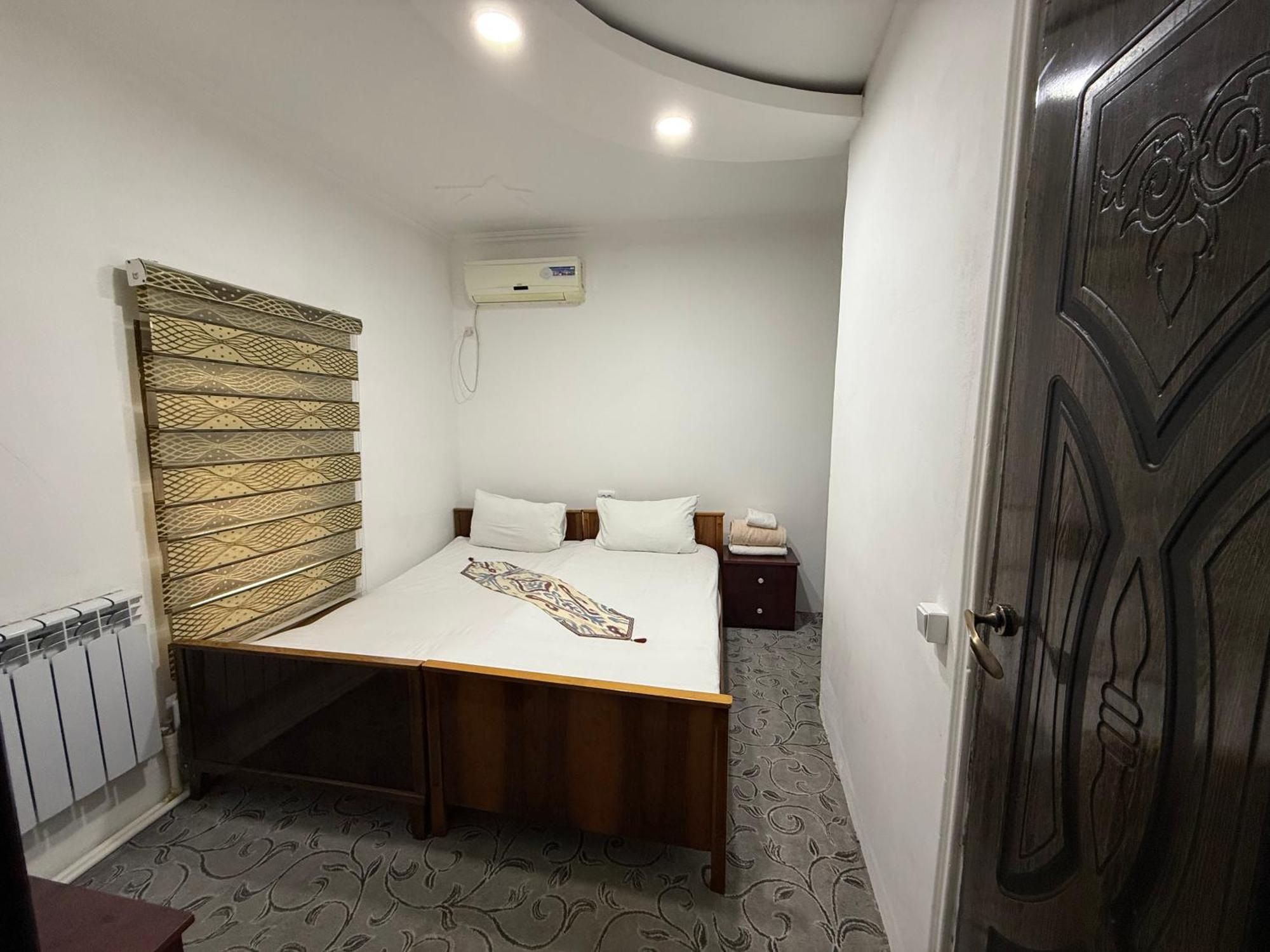 בוקורו Uzbegim Family Guest House מראה חיצוני תמונה
