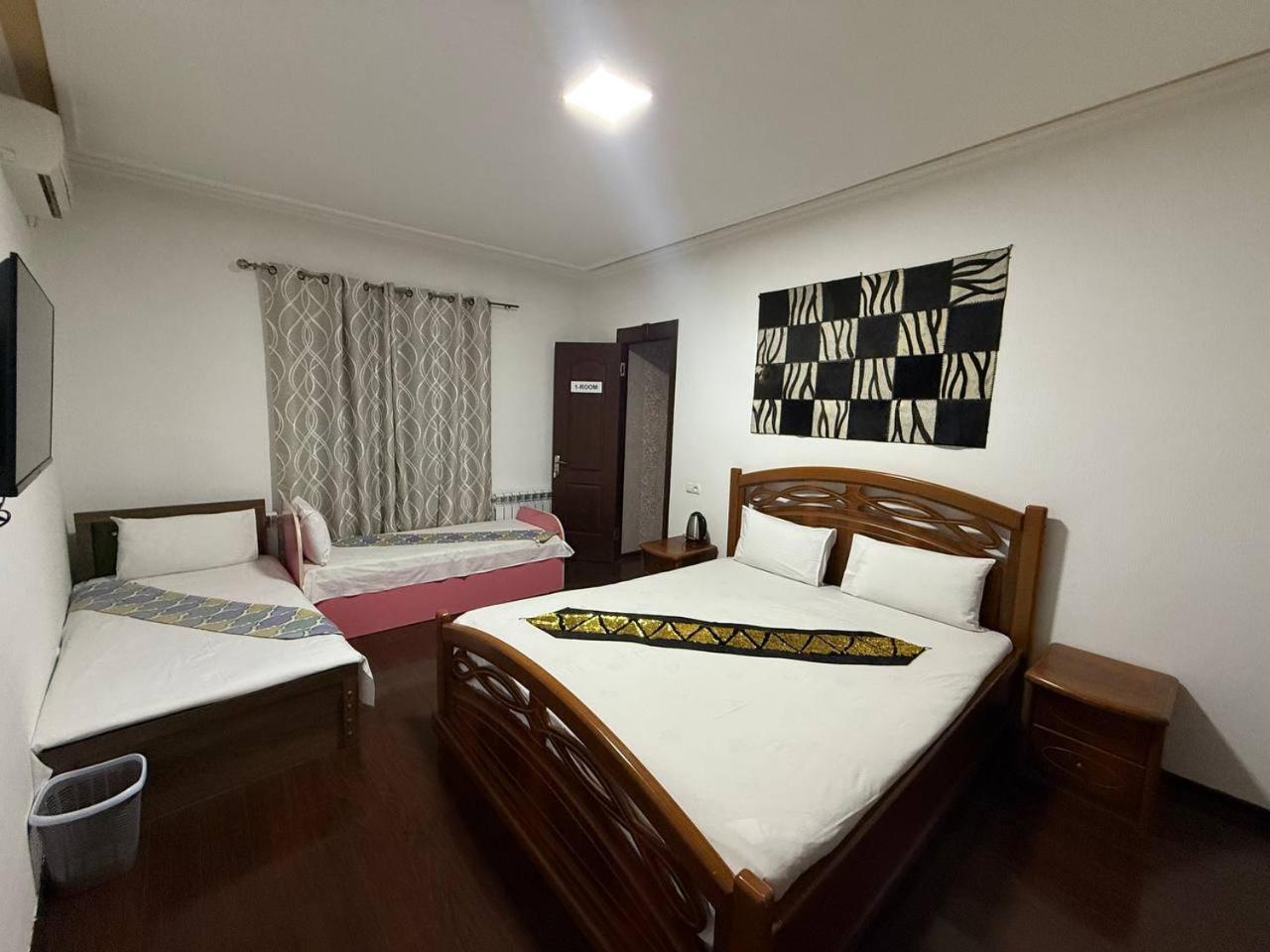 בוקורו Uzbegim Family Guest House מראה חיצוני תמונה
