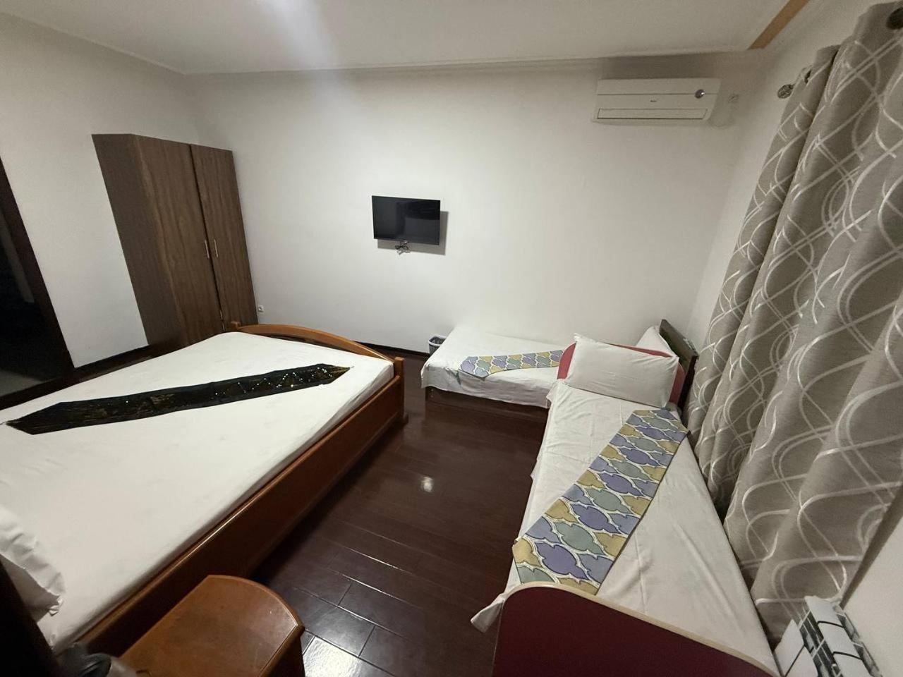 בוקורו Uzbegim Family Guest House מראה חיצוני תמונה