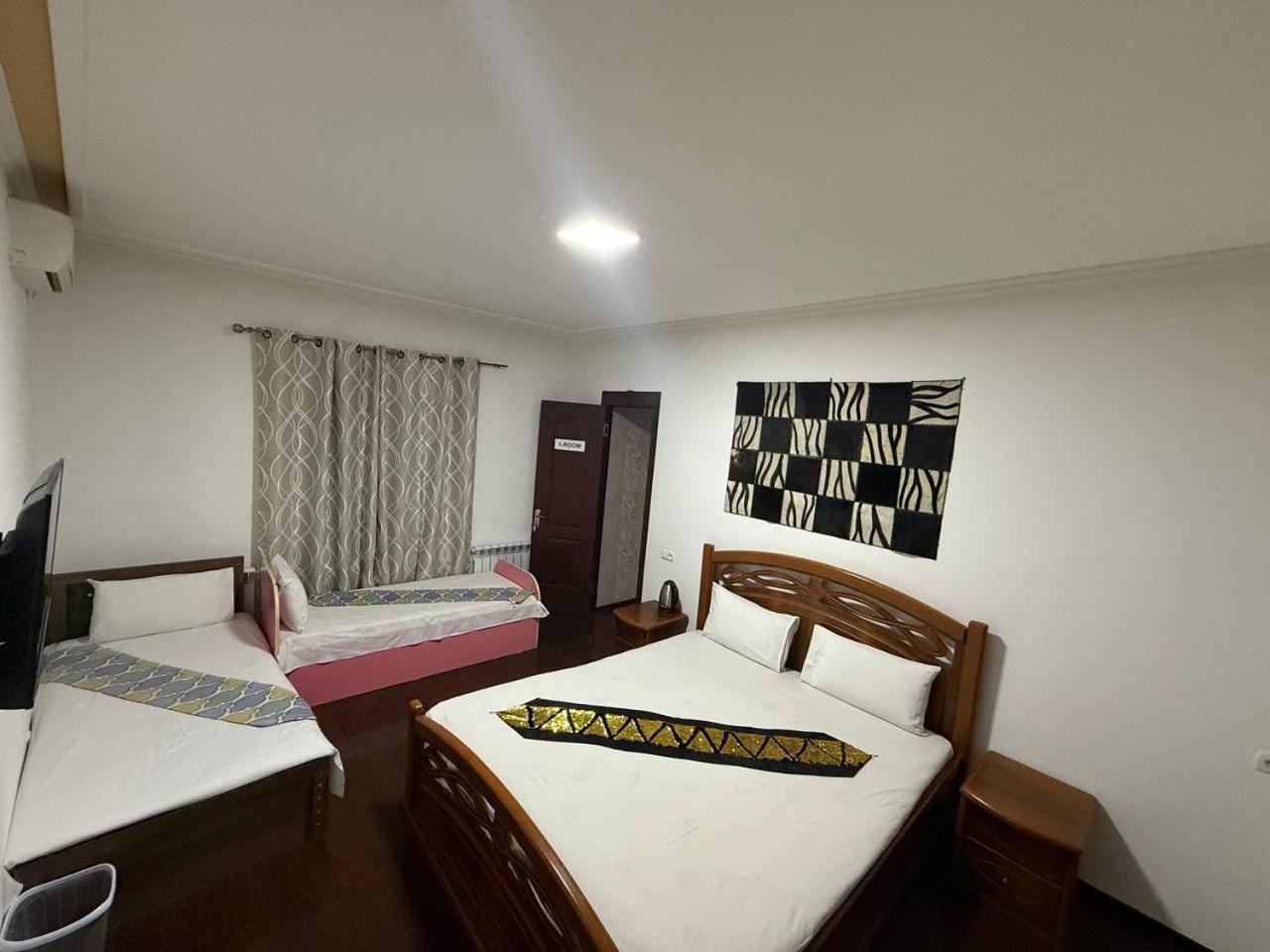 בוקורו Uzbegim Family Guest House מראה חיצוני תמונה